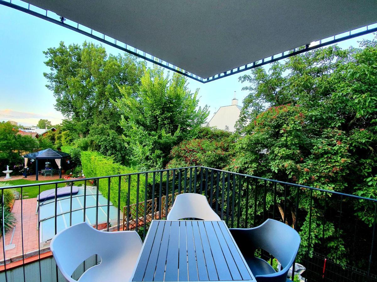 Near Lake Fully Furnished Beautiful Apartment Viena Exterior foto